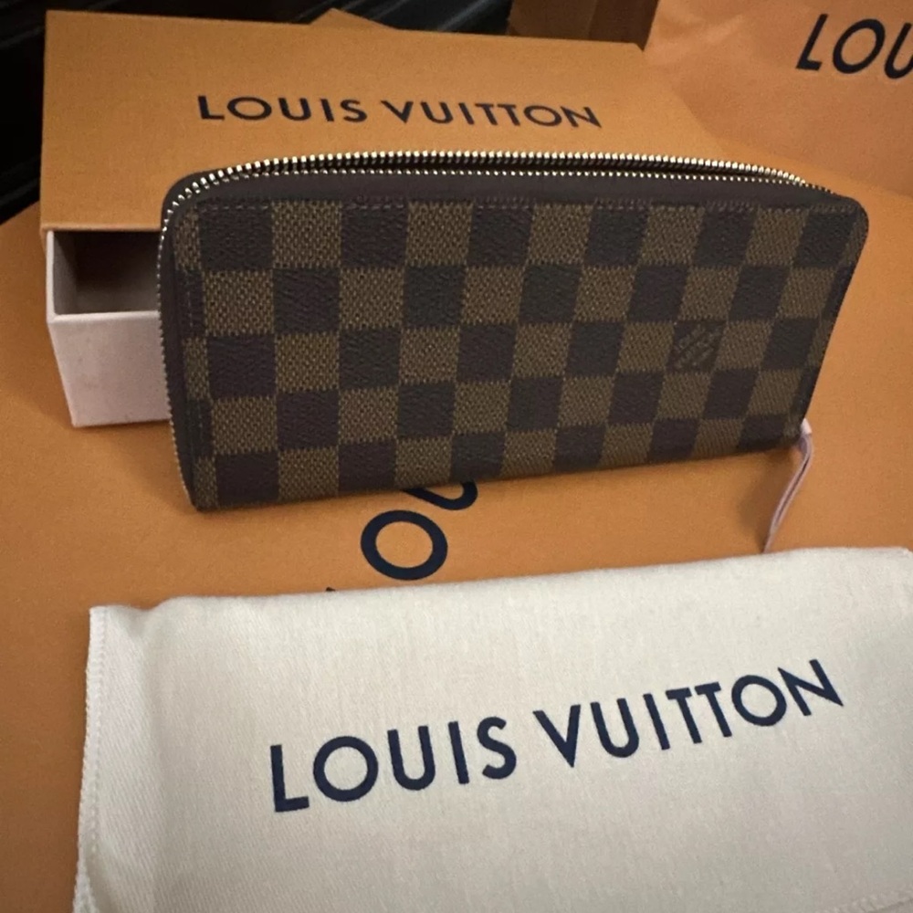 Louis Vuitton Damier Ebene Zippy Long Wallet Zip Around Rose Ballerina
